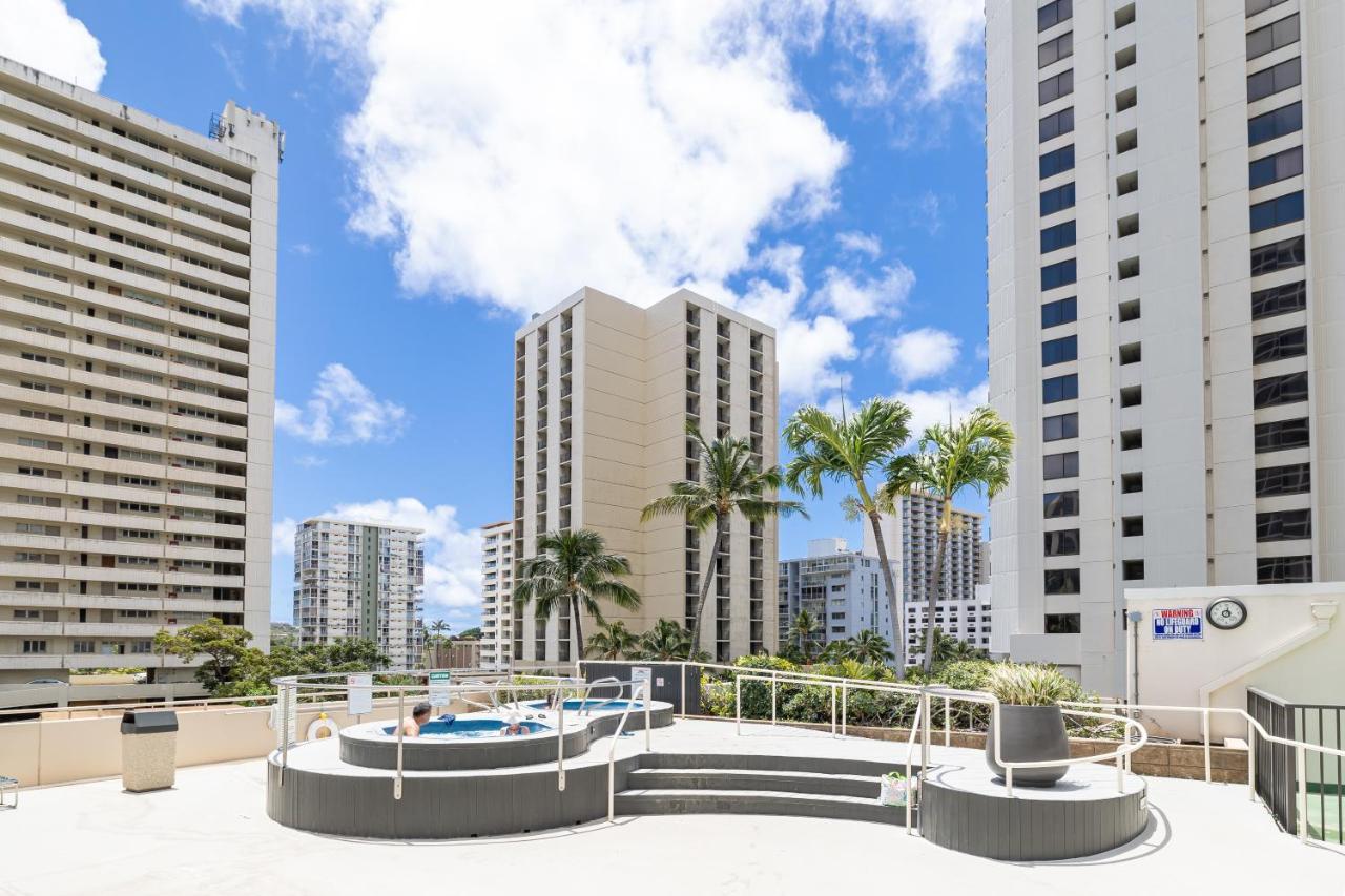 1Br With Great Ocean Views, 1 Block To Waikiki Beach Χονολουλού Εξωτερικό φωτογραφία